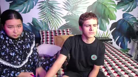 Snapshot of gurvinderr chatting on 02/19/25, 12:00 Hushaima Gur online show from 02/19/25, 12:00
