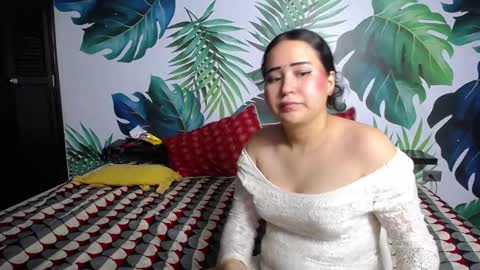 Snapshot of gurvinderr chatting on 02/21/25, 06:15 Hushaima Gur online show from 02/21/25, 06:15