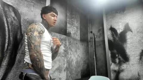 Snapshot of gury_tattoo chatting on 05/22/26, 07:08 Gury online show from 05/22/26, 07:08