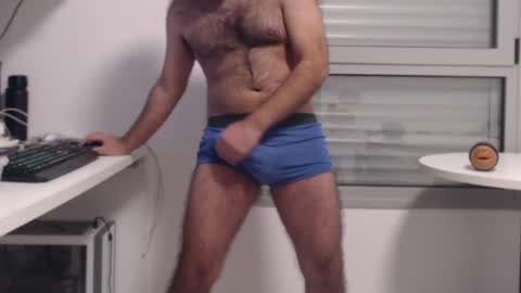 guy11guy online show from 02/01/25, 04:11