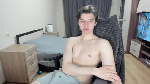 Snapshot of guy_liam1 chatting on 04/19/26, 07:27 guy_liam1 online show from 04/19/26, 07:27