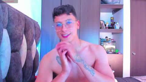 Gabriel online show from 09/25/25, 01:42