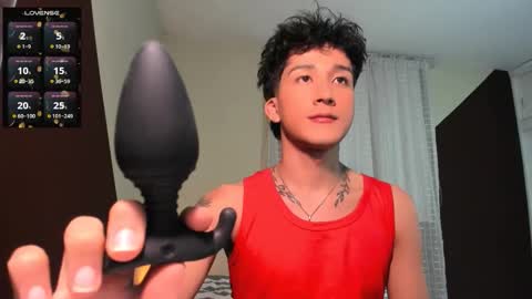 Snapshot of guy_veryhot1 chatting on 06/11/26, 02:53 onlyfans kevin garcia s online show from 06/11/26, 02:53
