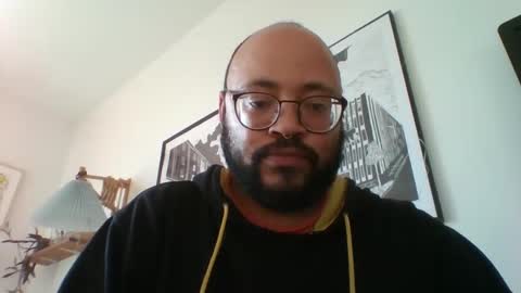 guy_wood15 online show from 02/03/25, 11:42