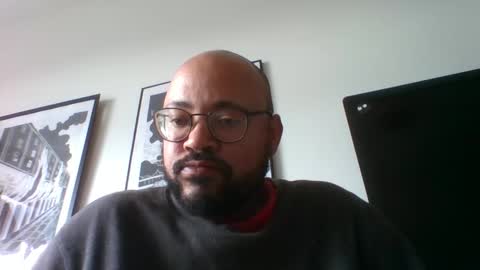 guy_wood15 online show from 10/01/25, 09:04