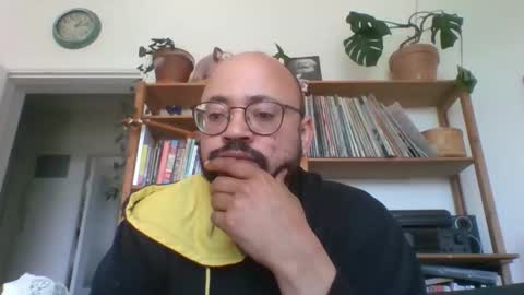 guy_wood15 online show from 04/20/26, 11:13