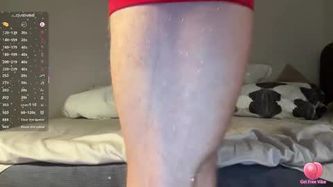 Snapshot of guyfromfinland1981 chatting on 11/09/25, 07:45 NaughtyFitHusband online show from 11/09/25, 07:45