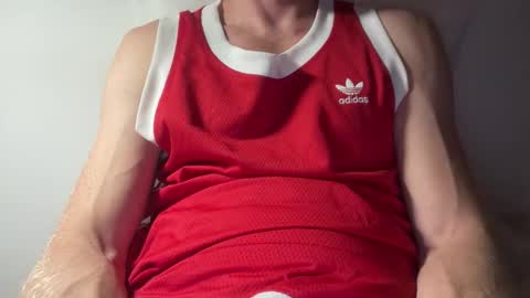 Snapshot of guyfromfinland1981 chatting on 11/10/25, 08:19 NaughtyFitHusband online show from 11/10/25, 08:19