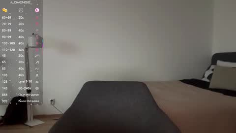 Snapshot of guyfromfinland1981 chatting on 12/03/25, 08:34 NaughtyFitHusband online show from 12/03/25, 08:34