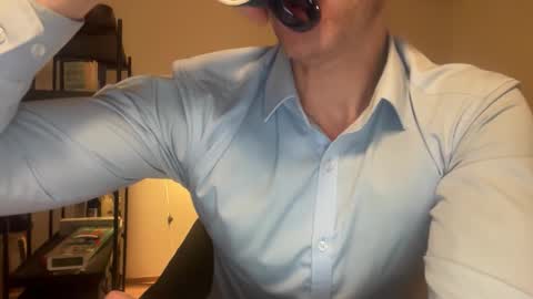 Snapshot of guyfromfinland1981 chatting on 12/15/25, 06:50 NaughtyFitHusband online show from 12/15/25, 06:50