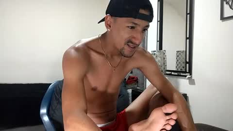 Snapshot of guykarim chatting on 09/17/25, 10:44 karim online show from 09/17/25, 10:44