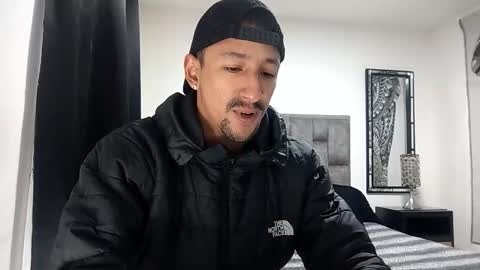 Snapshot of guykarim chatting on 02/12/26, 11:38 karim online show from 02/12/26, 11:38