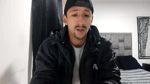 Snapshot of guykarim chatting on 03/03/26, 08:09 karim online show from 03/03/26, 08:09