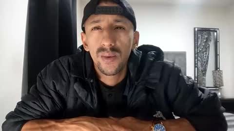karim online show from 04/10/26, 12:16