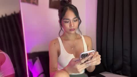 Snapshot of gwapangahas chatting on 10/23/25, 04:01 Alexa online show from 10/23/25, 04:01