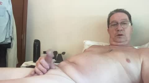 Snapshot of gwashere4u chatting on 06/21/26, 03:25 gwashere4u online show from 06/21/26, 03:25