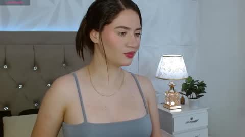 Gwen Drew online show from 03/17/26, 01:36