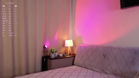 Julia online show from 09/28/25, 01:11