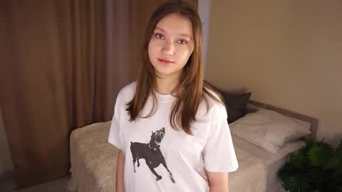 Molly online show from 02/01/26, 05:06