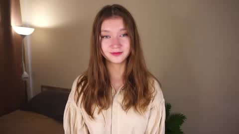 Molly online show from 05/31/26, 05:04