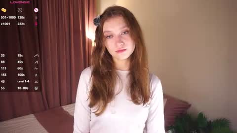 Snapshot of gwennielove chatting on 07/01/26, 05:23 Molly online show from 07/01/26, 05:23