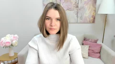 Snapshot of gwensmitt chatting on 11/09/25, 11:25 gwensmitt online show from 11/09/25, 11:25