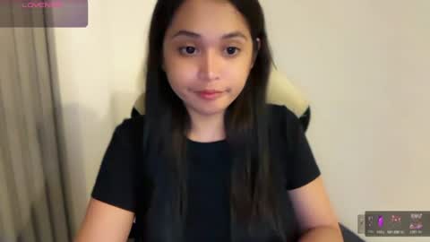Snapshot of gwynmylove chatting on 07/27/26, 02:57 Gwyn online show from 07/27/26, 02:57