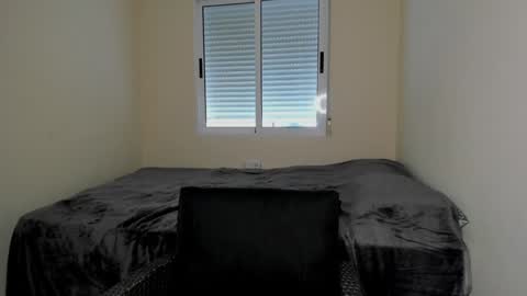 Snapshot of gym_alpha chatting on 12/19/24, 11:29 Oliver online show from 12/19/24, 11:29