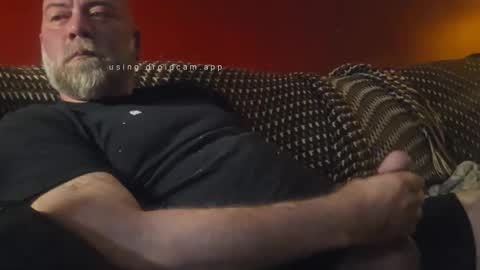 Snapshot of gymshoo chatting on 11/15/25, 11:40 Eli online show from 11/15/25, 11:40