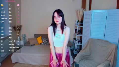 Kelly  Lilly online show from 03/24/26, 07:19