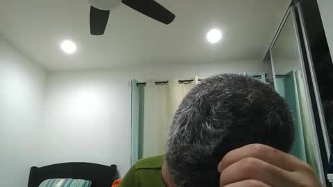 h0nest84 online show from 12/31/24, 09:21