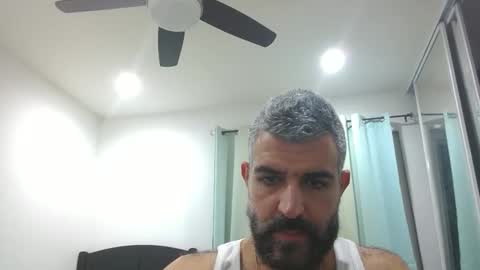 h0nest84 online show from 10/25/25, 05:26