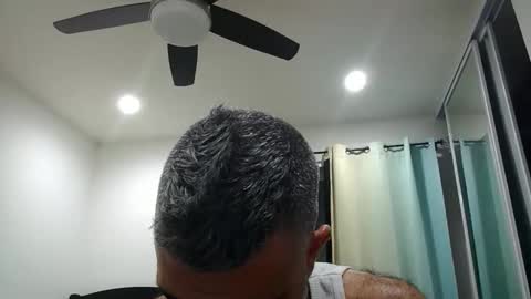 h0nest84 online show from 11/13/25, 02:43