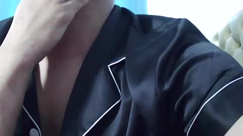 Snapshot of h0tboykoko chatting on 11/25/25, 06:52 koko online show from 11/25/25, 06:52