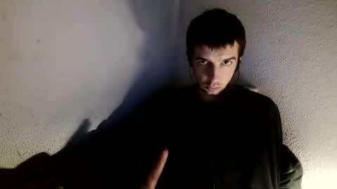 Snapshot of h1dden_reality chatting on 12/18/25, 09:10 h1dden_reality online show from 12/18/25, 09:10