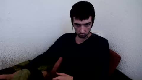 Snapshot of h1dden_reality chatting on 12/20/25, 01:07 h1dden_reality online show from 12/20/25, 01:07