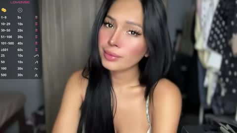 Snapshot of h34rtsforcami chatting on 06/07/26, 05:11 Camila online show from 06/07/26, 05:11