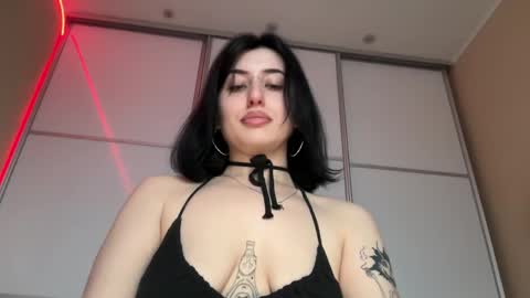 Snapshot of h3l9a_pataki chatting on 05/29/26, 04:16 Helga online show from 05/29/26, 04:16