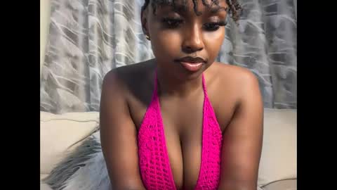 Snapshot of h_o_t_goddess chatting on 11/05/25, 03:50 h_o_t_goddess online show from 11/05/25, 03:50