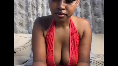 Snapshot of h_o_t_goddess chatting on 11/06/25, 03:29 h_o_t_goddess online show from 11/06/25, 03:29