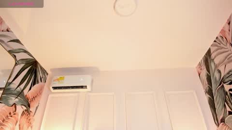 Snapshot of hada_magica chatting on 02/15/26, 06:48 hada_magica online show from 02/15/26, 06:48