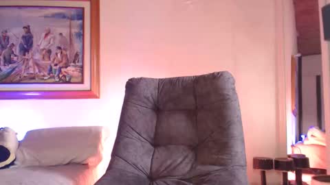 Snapshot of hadez_69 chatting on 04/17/26, 05:49 HADEZ online show from 04/17/26, 05:49
