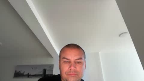 Snapshot of hagen2704 chatting on 08/01/26, 01:21 hagen2704 online show from 08/01/26, 01:21