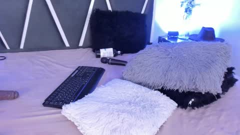 Snapshot of haiileymiller chatting on 01/16/26, 04:38 Kendal online show from 01/16/26, 04:38