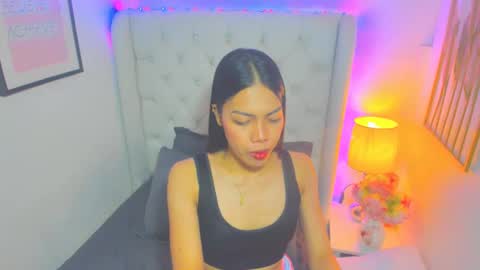 HAILEE HORNY online show from 03/12/25, 12:04