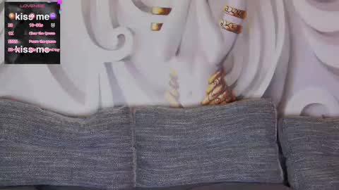 Snapshot of hailey_peach chatting on 03/07/25, 09:06 HaileyPeach online show from 03/07/25, 09:06