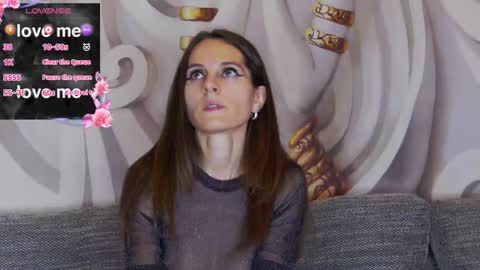 Snapshot of hailey_peach chatting on 10/16/25, 05:03 HaileyPeach online show from 10/16/25, 05:03