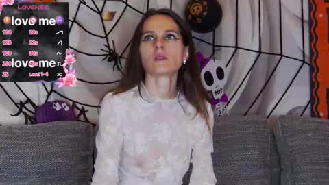 Snapshot of hailey_peach chatting on 11/01/25, 05:59 HaileyPeach online show from 11/01/25, 05:59