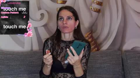 HaileyPeach online show from 02/04/26, 06:03