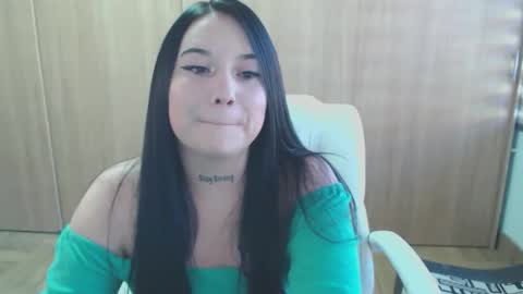 Snapshot of hailey_rosss chatting on 05/09/26, 07:52 Hailey online show from 05/09/26, 07:52